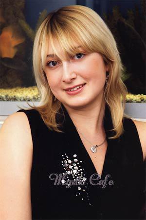 84830 - Natalia Age: 28 - Russia